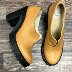 Dr Martens Tan Cordelia Slip on High Heels Leather Shoe Size US 8/EURO 39
